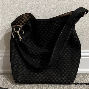 Rothy’s Black/Camel Bucket Bag